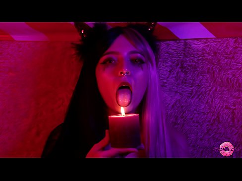 ❤️ Pompini passionali da Succubus sexy cù cumplimentu di bocca ️ Video porno à noi ️❤