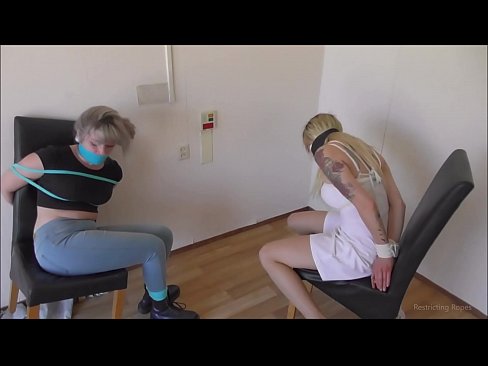 ❤️ Addicted / legata è imbavagliata / damigella in angoscia ️ Video porno à noi ️❤